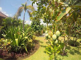 Man's Cottages and Spa