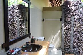 Man's Cottages and Spa