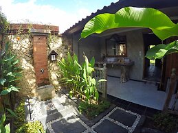 Man's Cottages and Spa