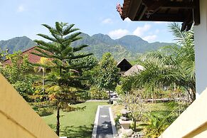 Man's Cottages and Spa