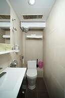 ALOHAS Hostel