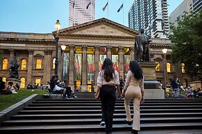 Brady Hotels Central Melbourne