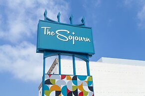 The Sojourn Los Angeles - Sherman Oaks