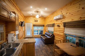 Lake George Escape - Campground