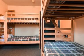 HI Banff Alpine Centre - Hostel