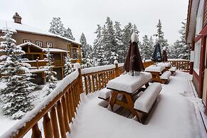 HI Banff Alpine Centre - Hostel
