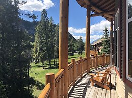 HI Banff Alpine Centre - Hostel