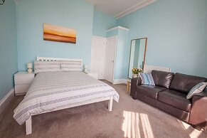 Clydesdale Apartments