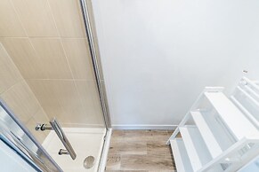 Clydesdale Apartments