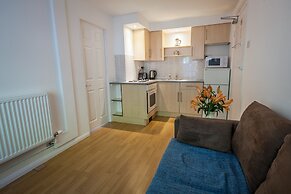 Clydesdale Apartments