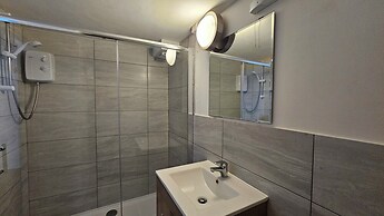 Clydesdale Apartments