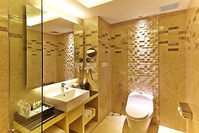 Six Seasons Hotel