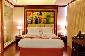 Six Seasons Hotel