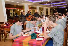 Paradise Beach Hotel