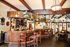 Paradise Beach Hotel