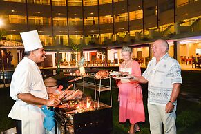 Paradise Beach Hotel