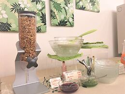 Kanku Izumisano First Hotel