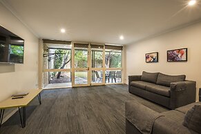 Nightcap at Coolaroo Hotel