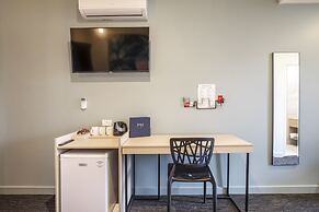 Nightcap at Excelsior Hotel