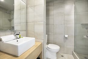 Nightcap at Excelsior Hotel