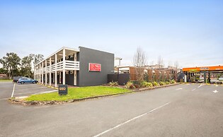 Nightcap at Keysborough Hotel