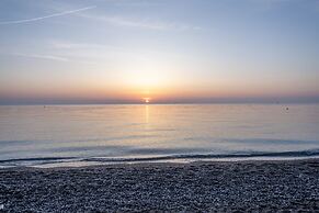 Lims Bona Dea Beach Hotel – All Inclusive