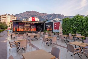 Lims Bona Dea Beach Hotel – All Inclusive