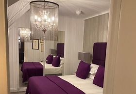 Great Fosters - A Small Luxury Hotel