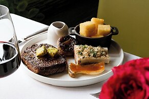 Great Fosters - A Small Luxury Hotel