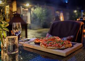 Great Fosters - A Small Luxury Hotel