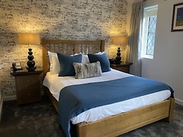 Great Fosters - A Small Luxury Hotel