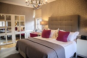 Great Fosters - A Small Luxury Hotel