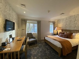 Great Fosters - A Small Luxury Hotel