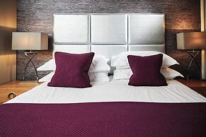 Great Fosters - A Small Luxury Hotel