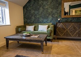 Great Fosters - A Small Luxury Hotel