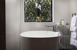 Great Fosters - A Small Luxury Hotel