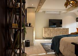 Great Fosters - A Small Luxury Hotel