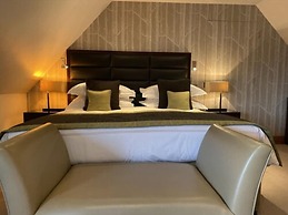 Great Fosters - A Small Luxury Hotel