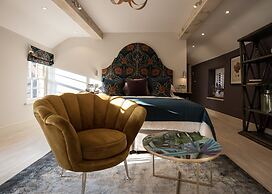 Great Fosters - A Small Luxury Hotel