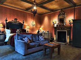 Great Fosters - A Small Luxury Hotel