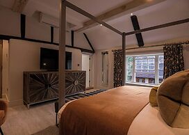 Great Fosters - A Small Luxury Hotel