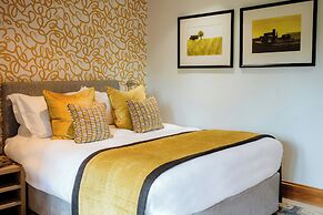 Great Fosters - A Small Luxury Hotel