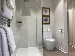 Great Fosters - A Small Luxury Hotel