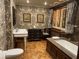 Great Fosters - A Small Luxury Hotel