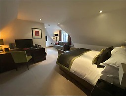 Great Fosters - A Small Luxury Hotel