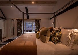 Great Fosters - A Small Luxury Hotel