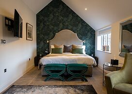 Great Fosters - A Small Luxury Hotel