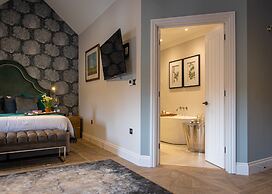 Great Fosters - A Small Luxury Hotel