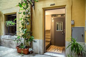 Roma Central Guest House