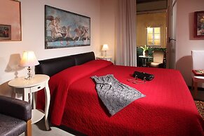 Roma Central Guest House